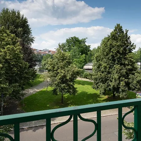 Luxury Apartment In Prime Location Prague Exterior photo