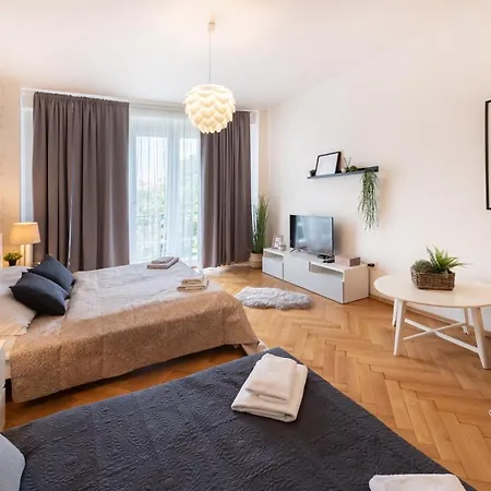 Luxury Apartment In Prime Location Prague Exterior photo